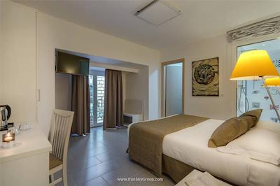 تروی پلس هتل