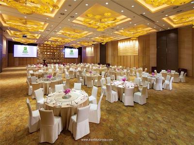 هالیدی این بیجینگ شیجینگشن پارک ویو