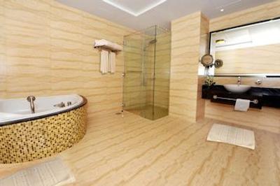 کاپترن هتل شارجه