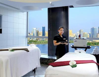 کاپترن هتل شارجه