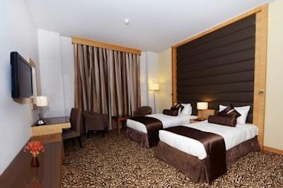 کاپترن هتل شارجه