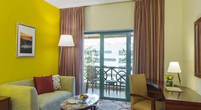 کورال دبی دیره هتل