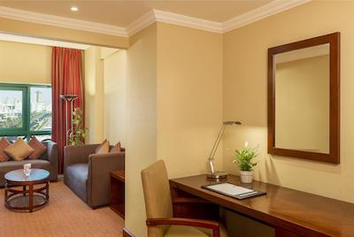 کورال دبی دیره هتل