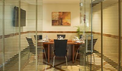 کورال دبی دیره هتل