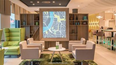 هلیدی این دوسلدورف سیتی تولوسر اللی