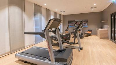 هلیدی این دوسلدورف سیتی تولوسر اللی