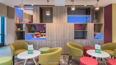 هلیدی این دوسلدورف سیتی تولوسر اللی