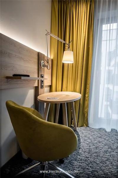 هلیدی این دوسلدورف سیتی تولوسر اللی