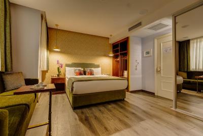 سامتایمز هتل