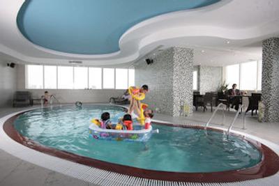 کریستال هتل ابوظبی