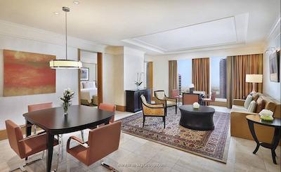 ریتز کارلتون دبی اینترنشنال فایننشال سنتر