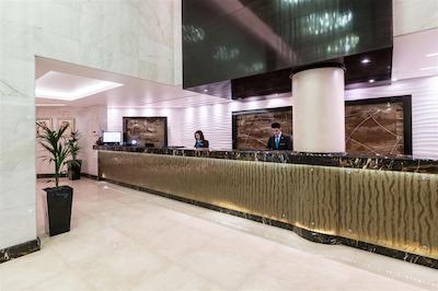 ملینیوم داون تاون ابوظبی