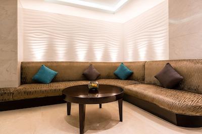 ملینیوم داون تاون ابوظبی