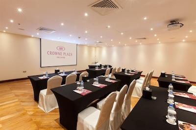 ملینیوم داون تاون ابوظبی