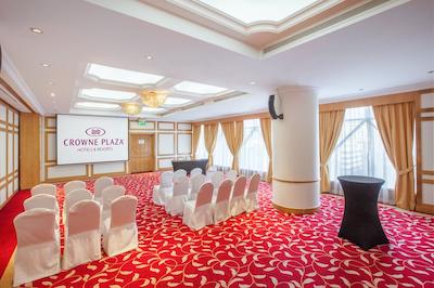 ملینیوم داون تاون ابوظبی