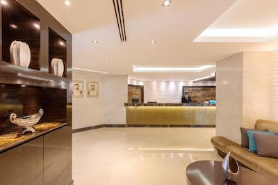 ملینیوم داون تاون ابوظبی