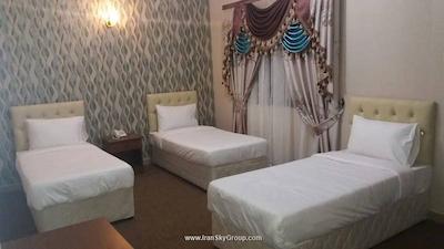 رویال گاردن هتل