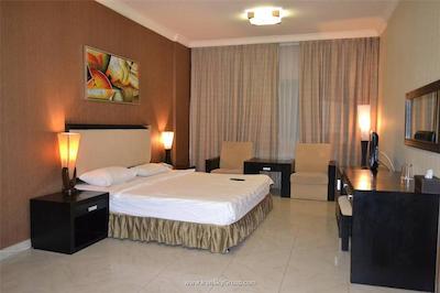 کریستال پلازا هتل