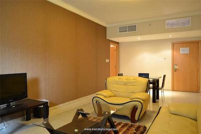 کریستال پلازا هتل