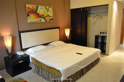 کریستال پلازا هتل