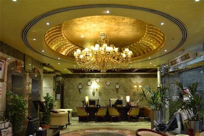 کریستال پلازا هتل