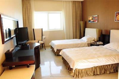 کریستال پلازا هتل