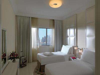 داماک میسون دبی مال استریت