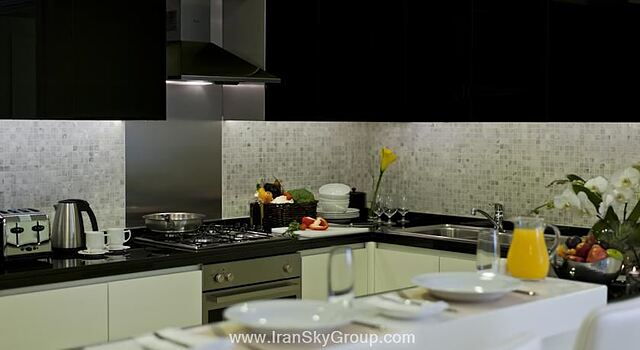 داماک میسون دبی مال استریت
