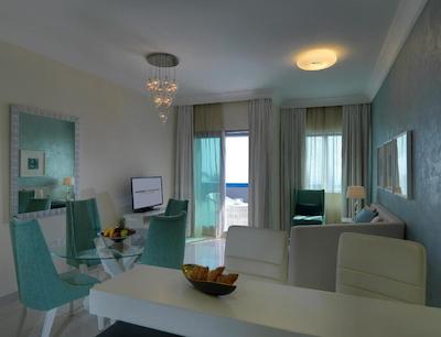 داماک میسون دبی مال استریت