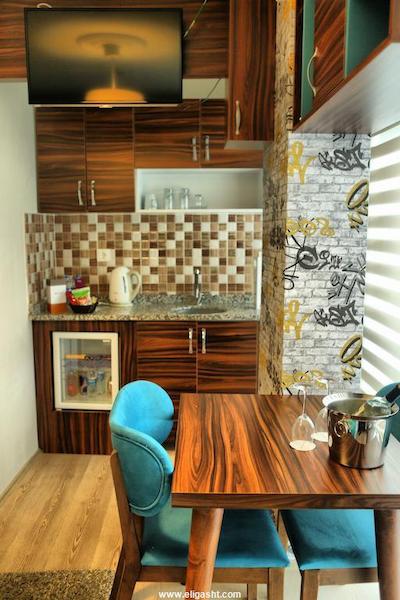 چاکرا سوئیت لونت