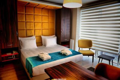 چاکرا سوئیت لونت