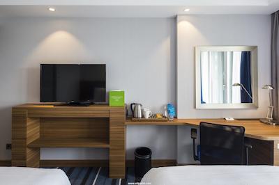 همپتون بای هیلتون استانبول کورت کوی