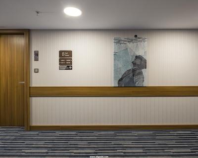 همپتون بای هیلتون استانبول کورت کوی