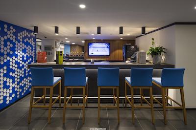 همپتون بای هیلتون استانبول کورت کوی