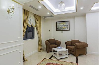 گرند ناکی هتل