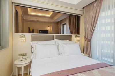 گرند ناکی هتل