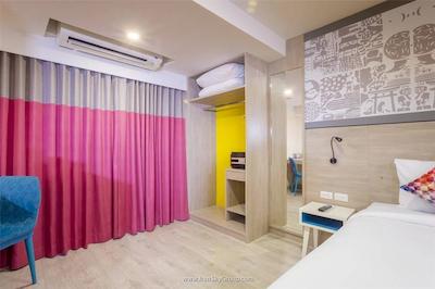 آیبیس استایلز بانکوک سوخومویت 50