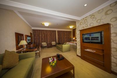 دوناتلو هتل