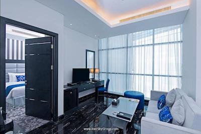 سیگنچر 1 هتل تکام ( سام ور هتل تکام سابق )