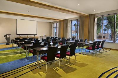 دوبلتری بای هیلتون ریزورت اند سپا مرجان آیلند