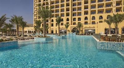 دوبلتری بای هیلتون ریزورت اند سپا مرجان آیلند