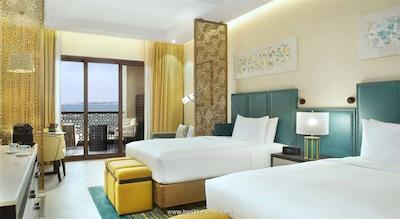 دوبلتری بای هیلتون ریزورت اند سپا مرجان آیلند