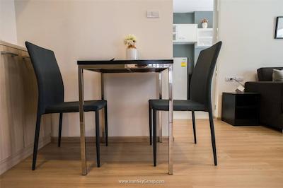 د گرس سرویسد سوئیتس