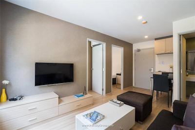 د گرس سرویسد سوئیتس