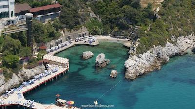 کرومار هتل د لوکس