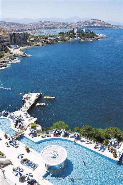 کرومار هتل د لوکس