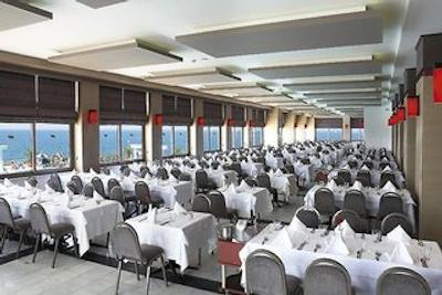 کرومار هتل د لوکس