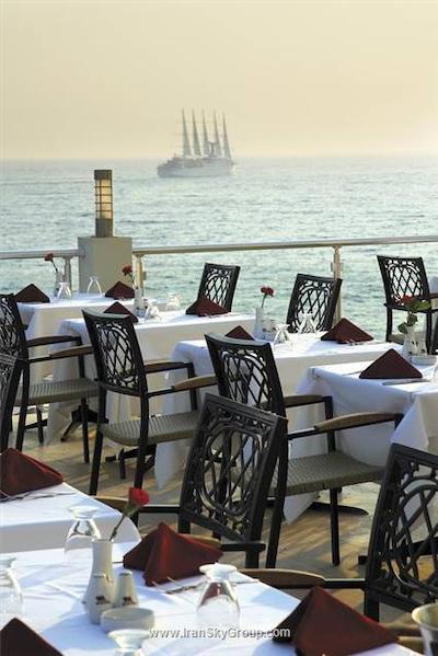 کرومار هتل د لوکس