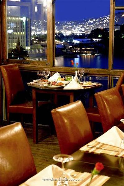 کرومار هتل د لوکس