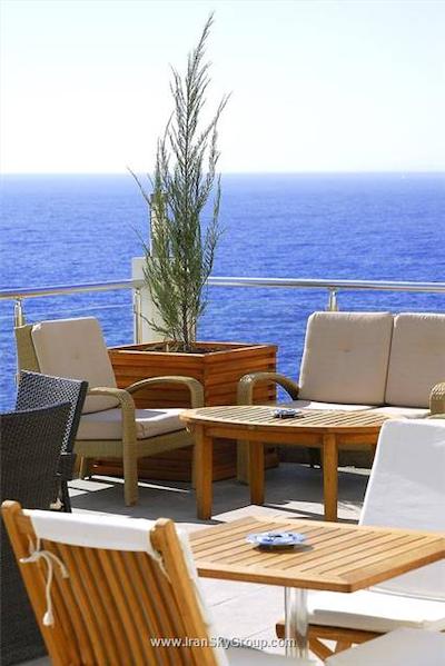 کرومار هتل د لوکس